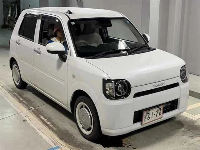Daihatsu Mira Tocot LA560S 2022